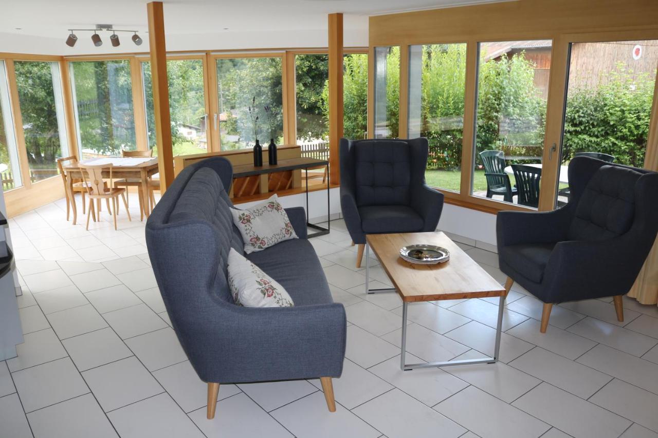 Ferienwohnung Fuer 5 Personen In Cumpadials, Inmitten Der Surselva Sumvitg Exterior photo